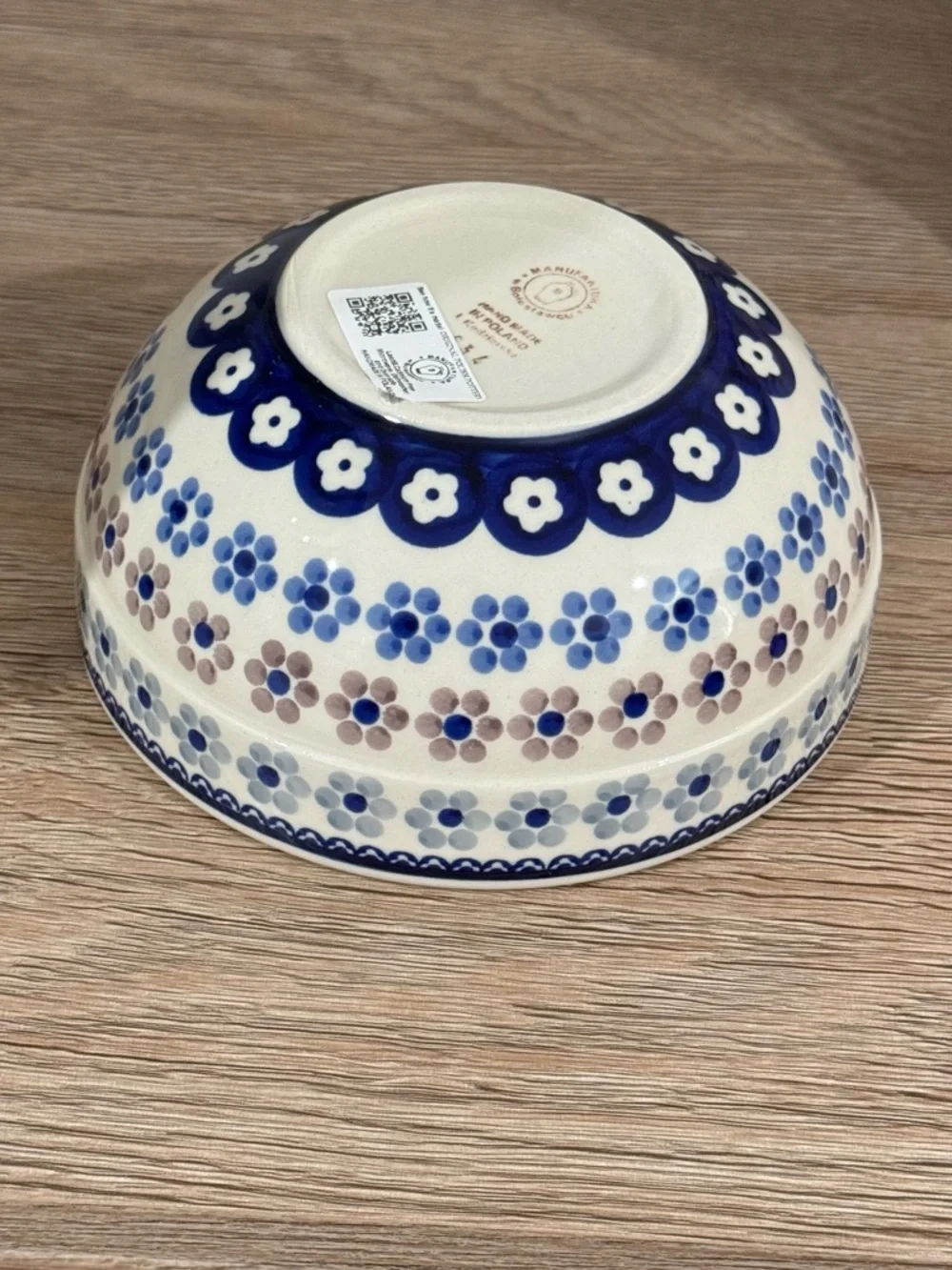 Boleslawiec Polish Pottery Daisy Flower 16oz Bowl. Handmade.6.5”